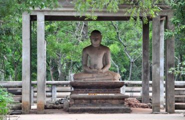 Samadhi Buddha Statue - Mahamewna Uyana